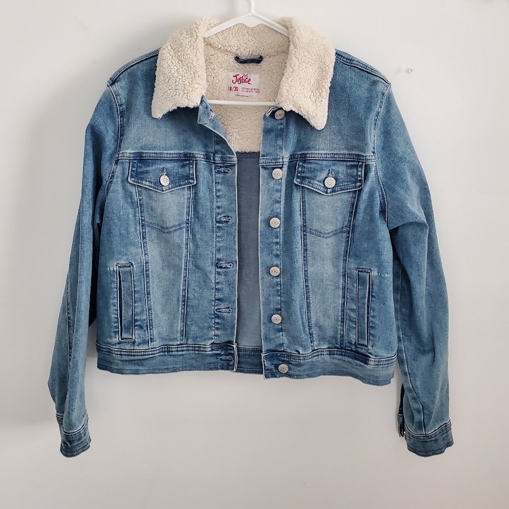 Teen Juniors Blue Denim Jean Jacket Size 18/20 Fits Women Size Medium Fur Collar